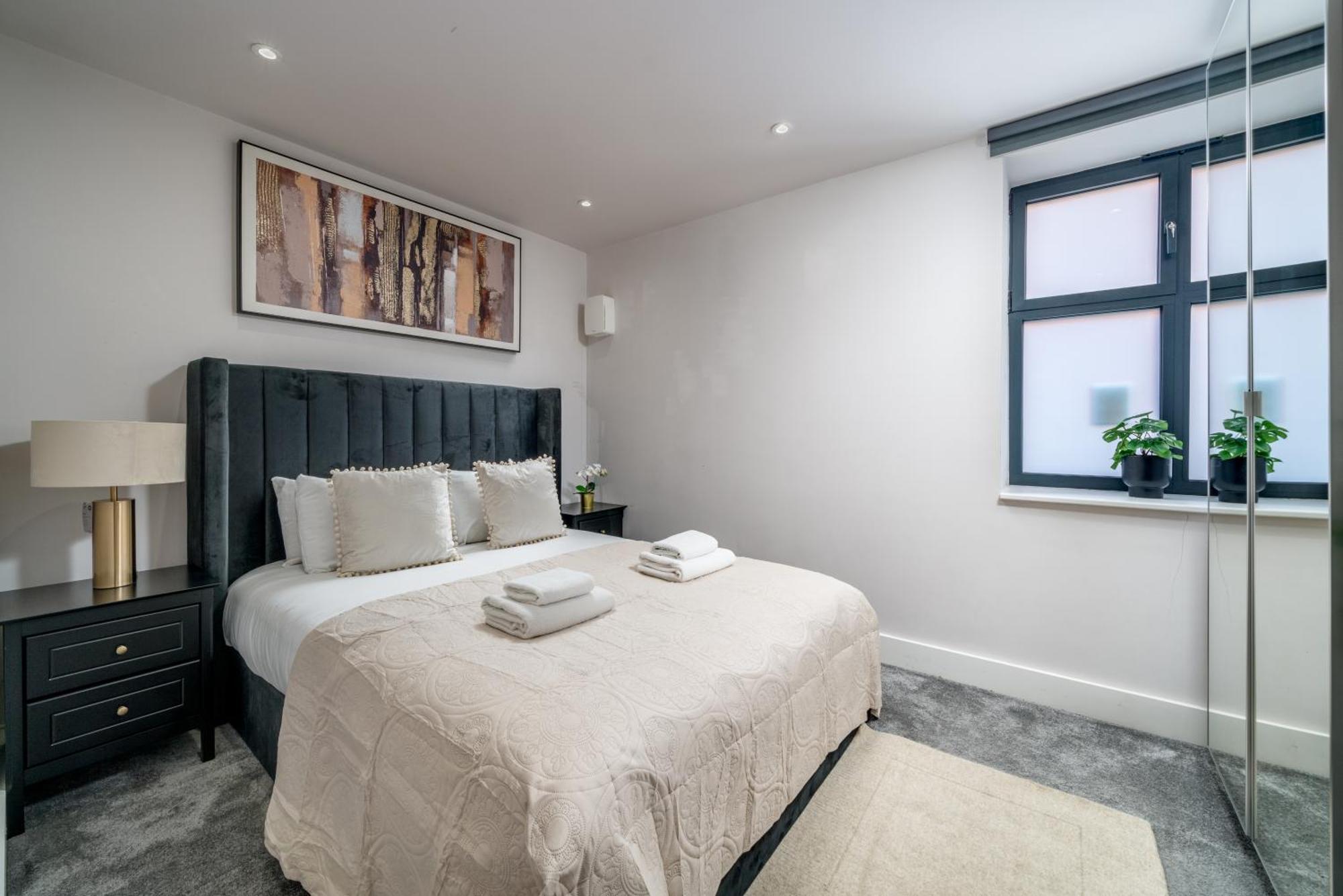 Boutique Lux London Apartments-Free Parking Totteridge Exterior photo
